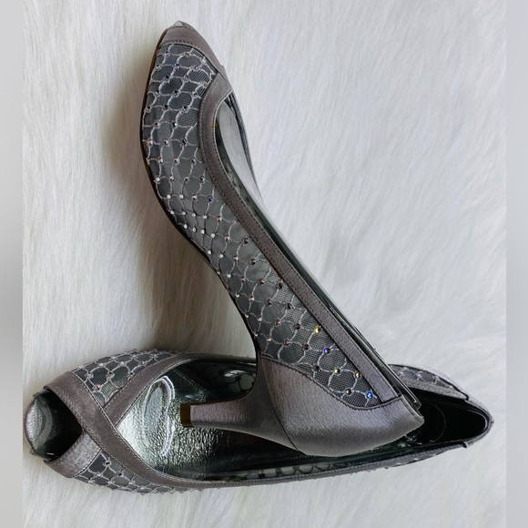 Adrianna Papell Elegant Silver Lua Mesh Size 7.5 M - Picture 3 of 5